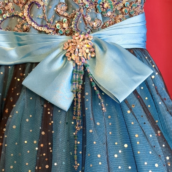 Posh Blue Formal Gown Sleeveless Spaghetti Strap Sweetheart - Picture 16 of 16